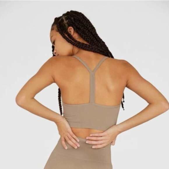 Set Active Ribbed V Top- Size XS, Sand Color - Picture 4 of 4